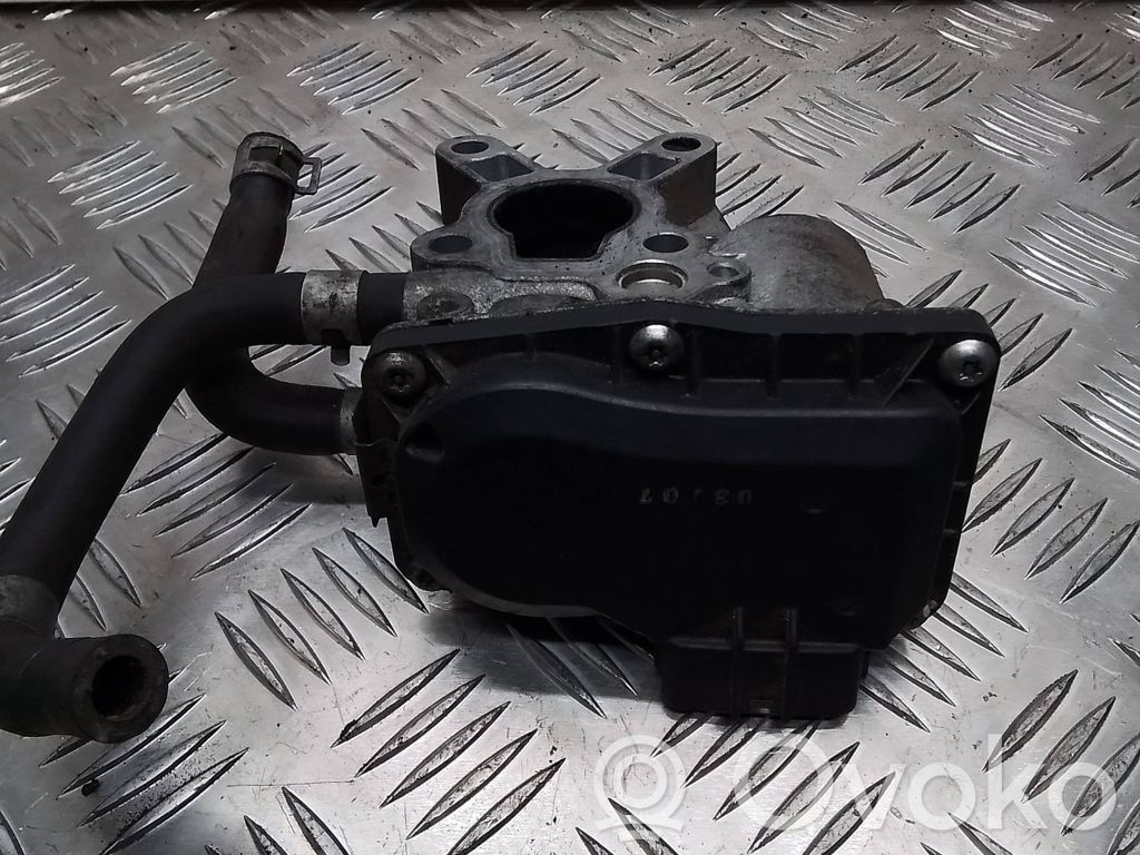 Nissan Navara D40 Клапан EGR 