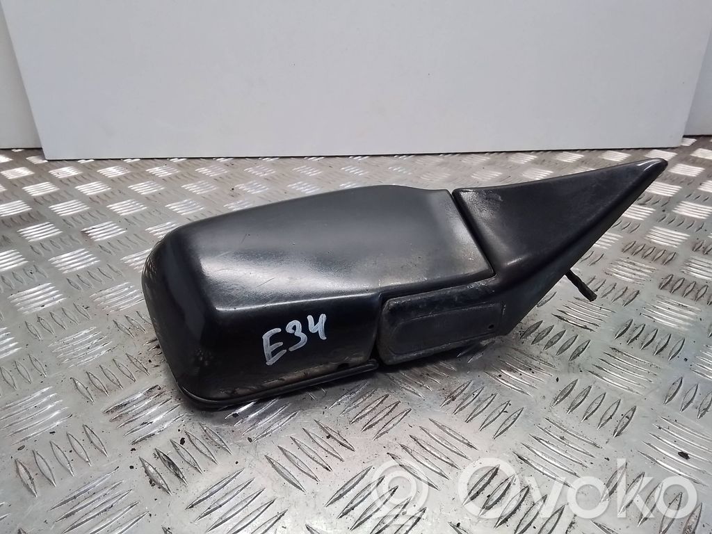 Front door electric wing mirror