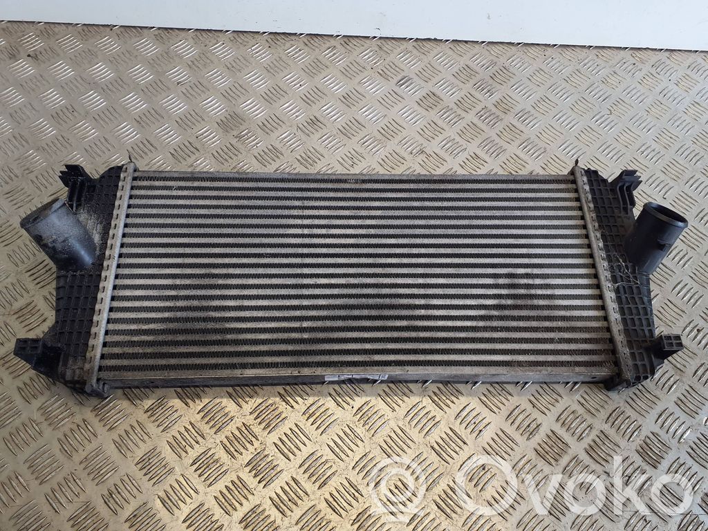 Chrysler Grand Voyager V Interkūlerio radiatorius 