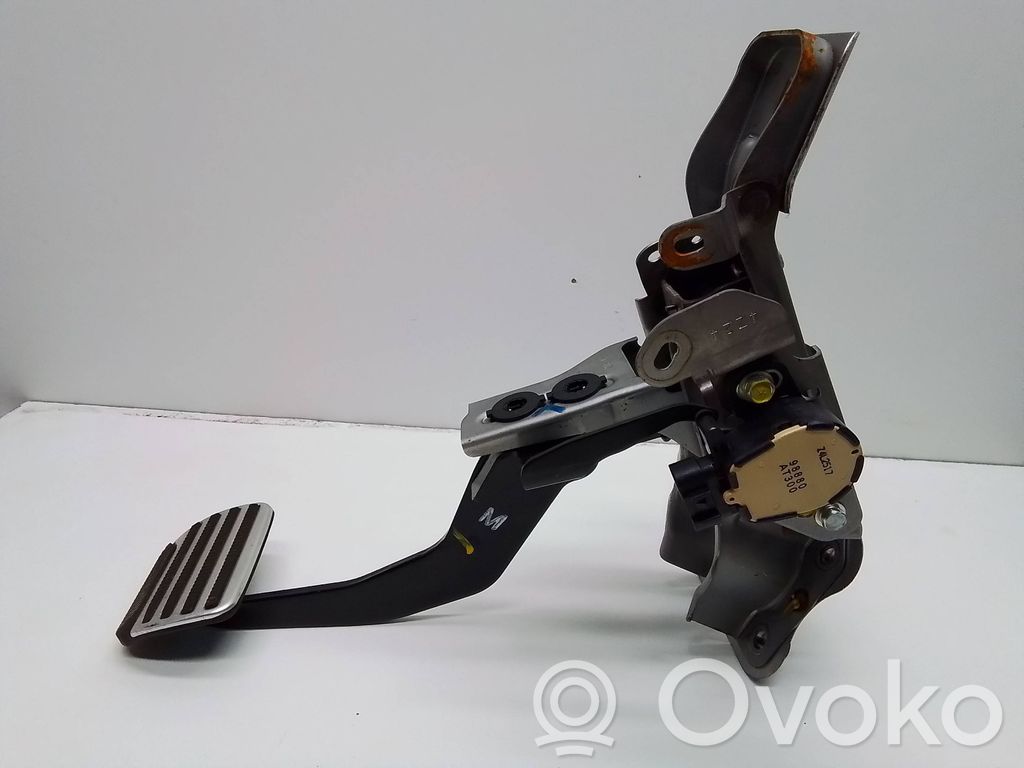 Infiniti Q70 Y51 Pedală frână 