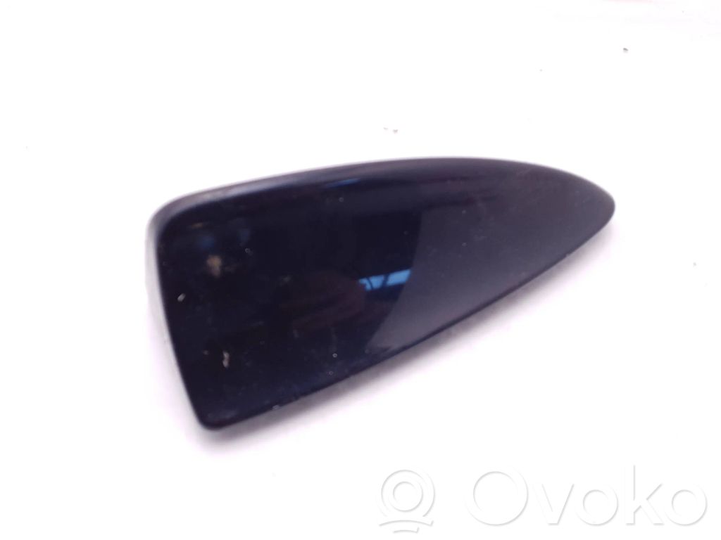 Abdeckung GPS Dachantenne   7898444,11875900,21367510
