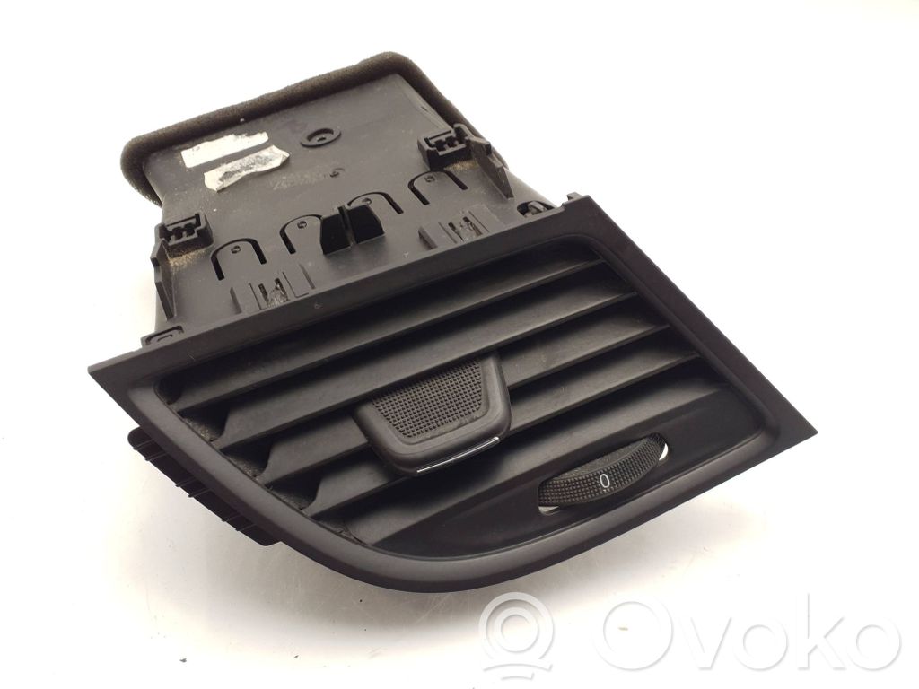 Opel Zafira C Grilă ventilație/ramă laterală bord 