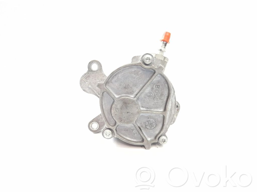 Vacuum pump   D1651A