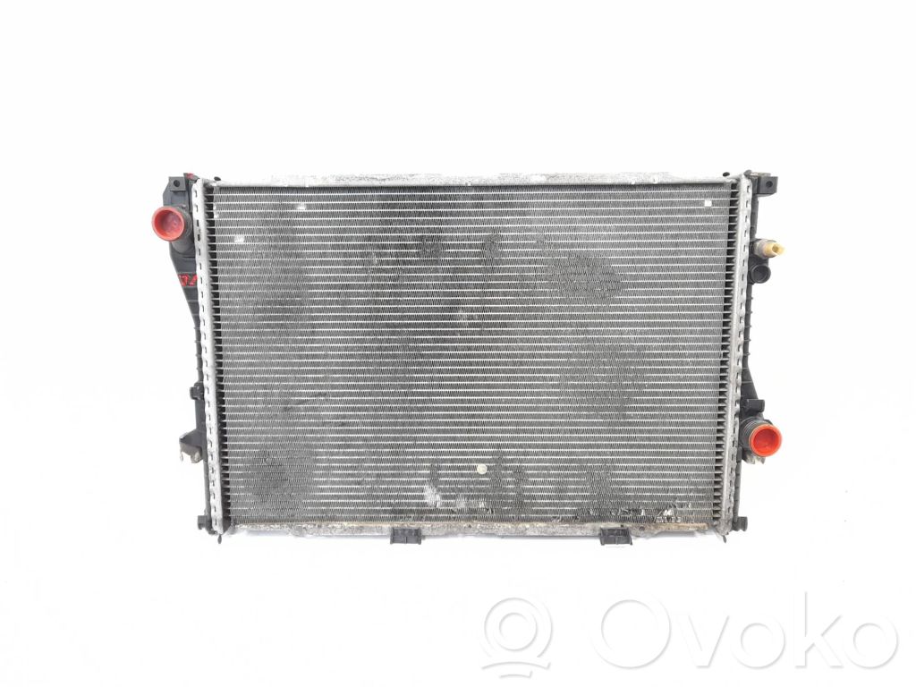 BMW 5 E39 Coolant radiator 