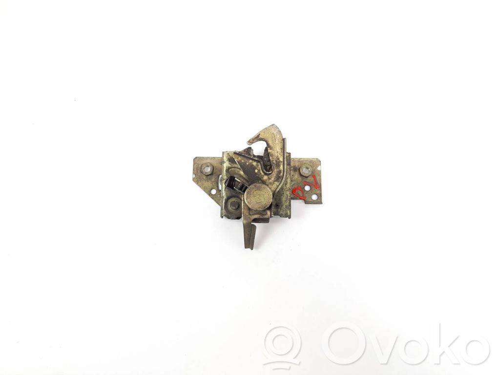 Tie down hook / loop