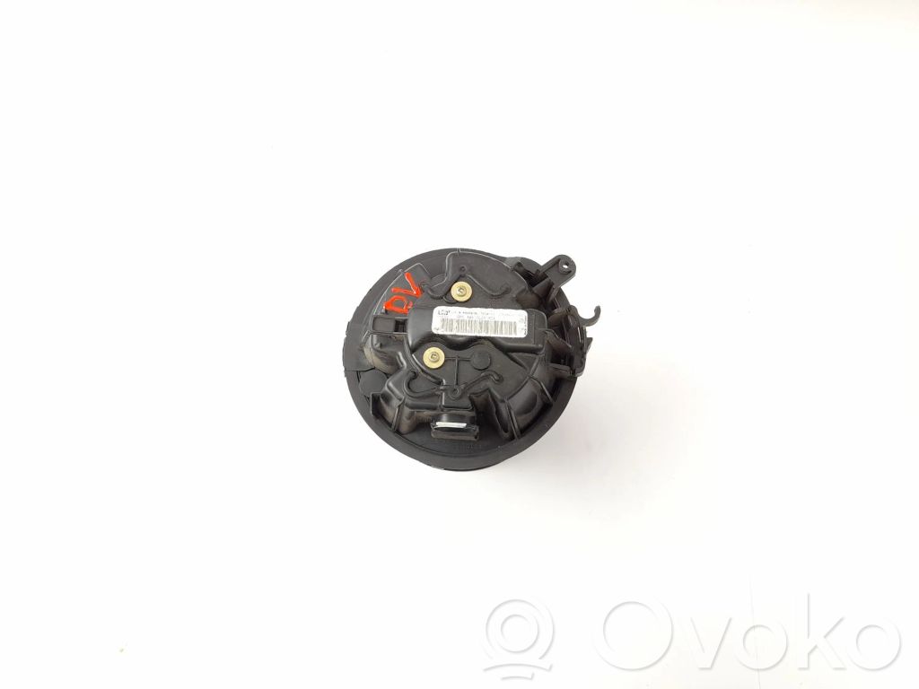 Lämmittimen puhallin   F665876C