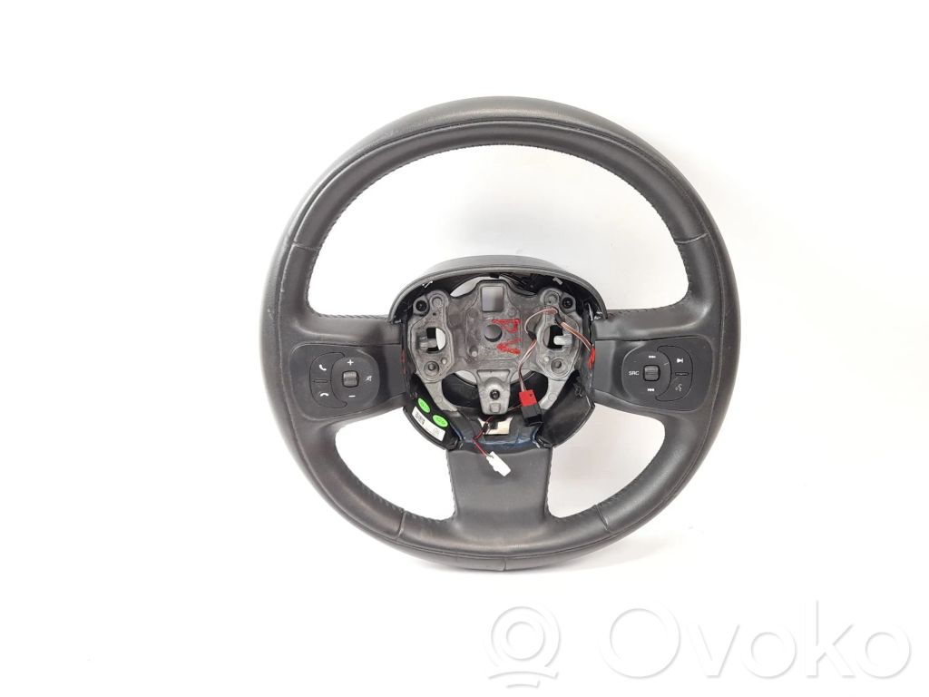 Fiat 500L Ohjauspyörä 