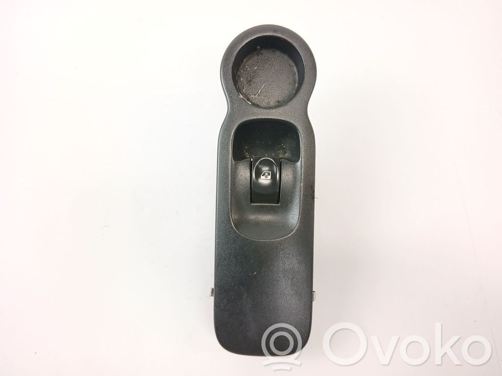 Elektrisko logu slēdzis   E28983