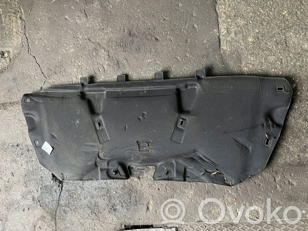 Ford Focus Konepellin ääni- ja lämpöeriste 