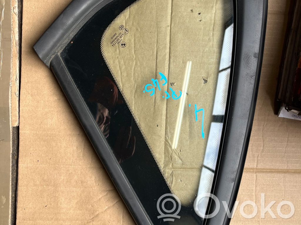 BMW 2 F45 Szyba przednia karoseryjna trójkątna 