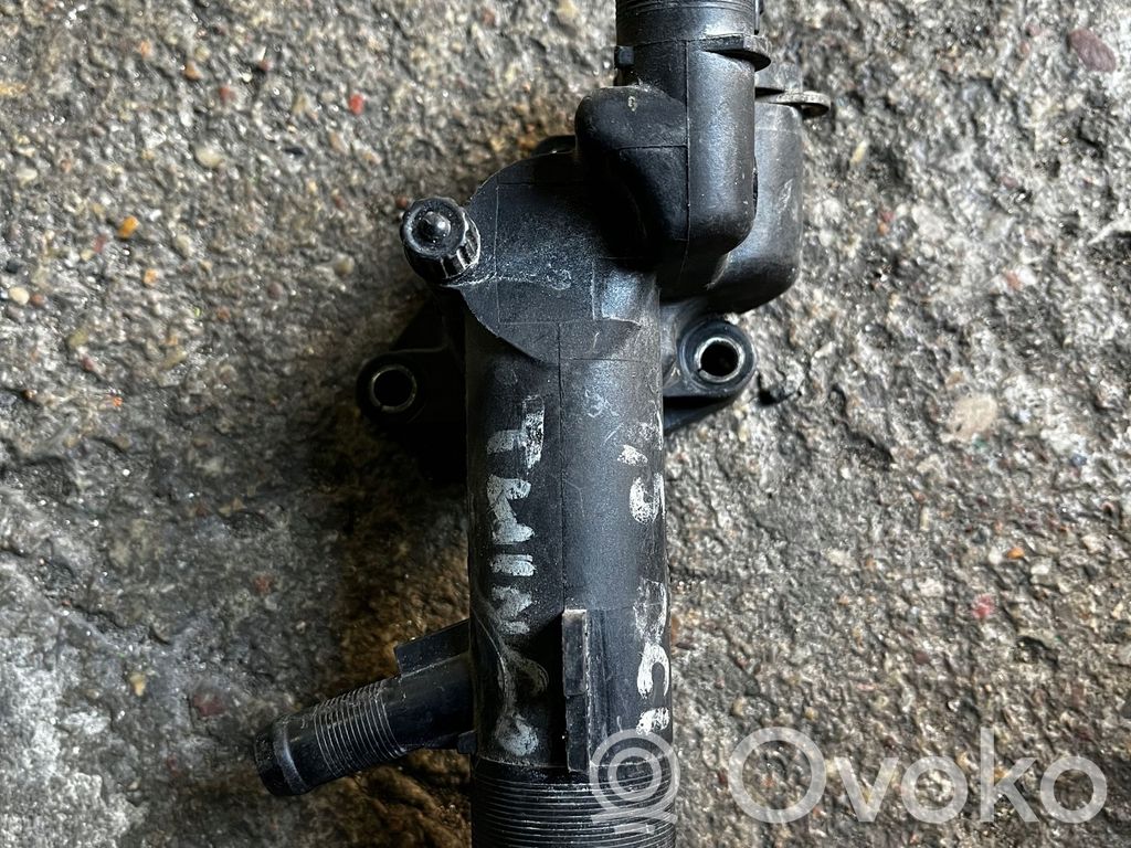 Renault Twingo III Thermostat / Thermostatgehäuse 