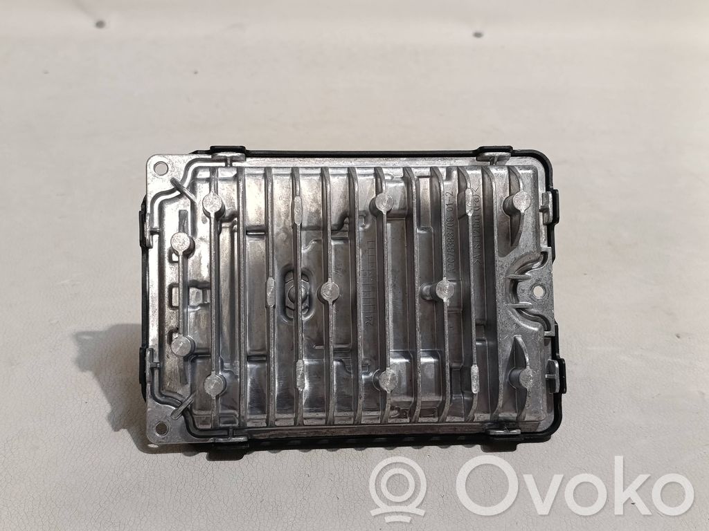 Sonstige Steuergeräte / Module   8892563031D
