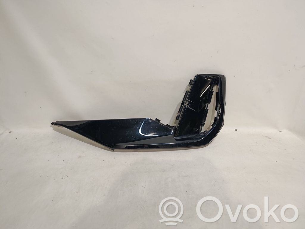 Audi Q6 e-tron Front bumper lower grill 