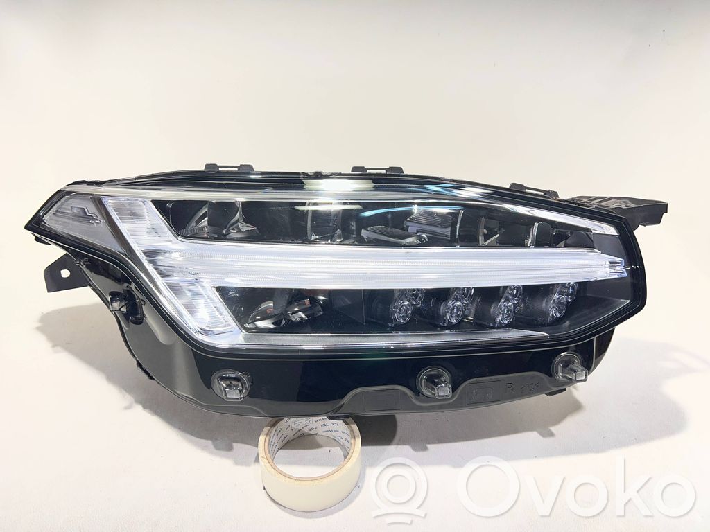 Volvo XC90 Scheinwerfer 