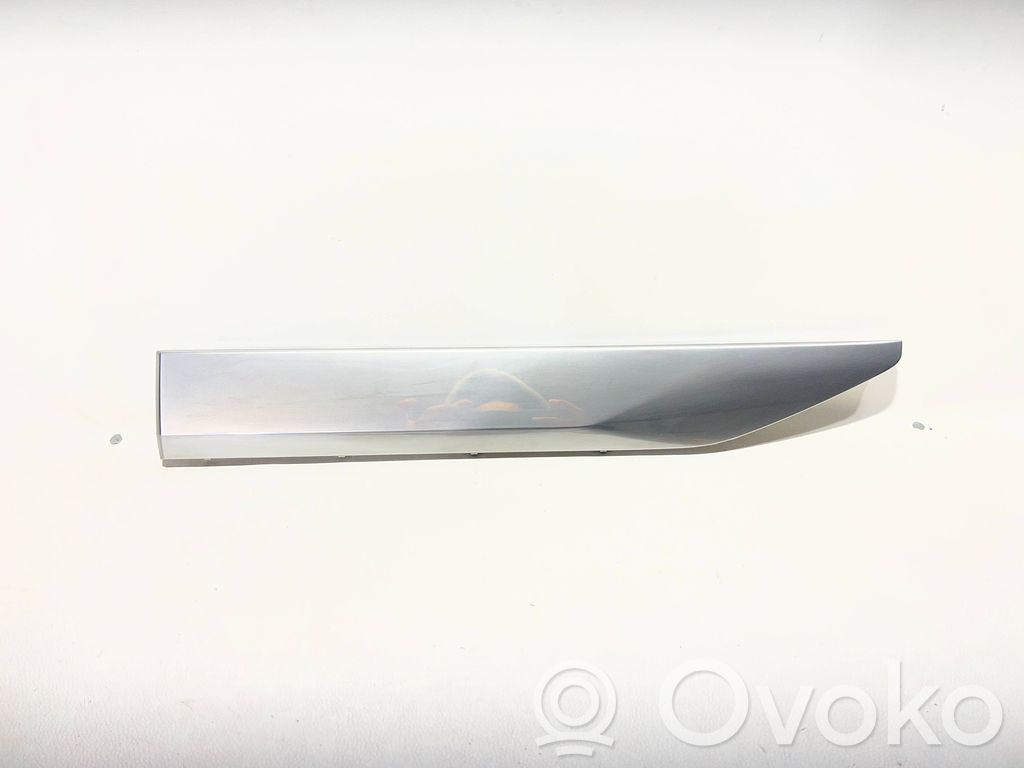 KIA K4 Rivestimento della portiera anteriore (modanatura) 