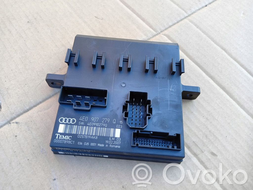 Module d'éclairage LCM   4E0907279Q,2008R,4E0907279Q