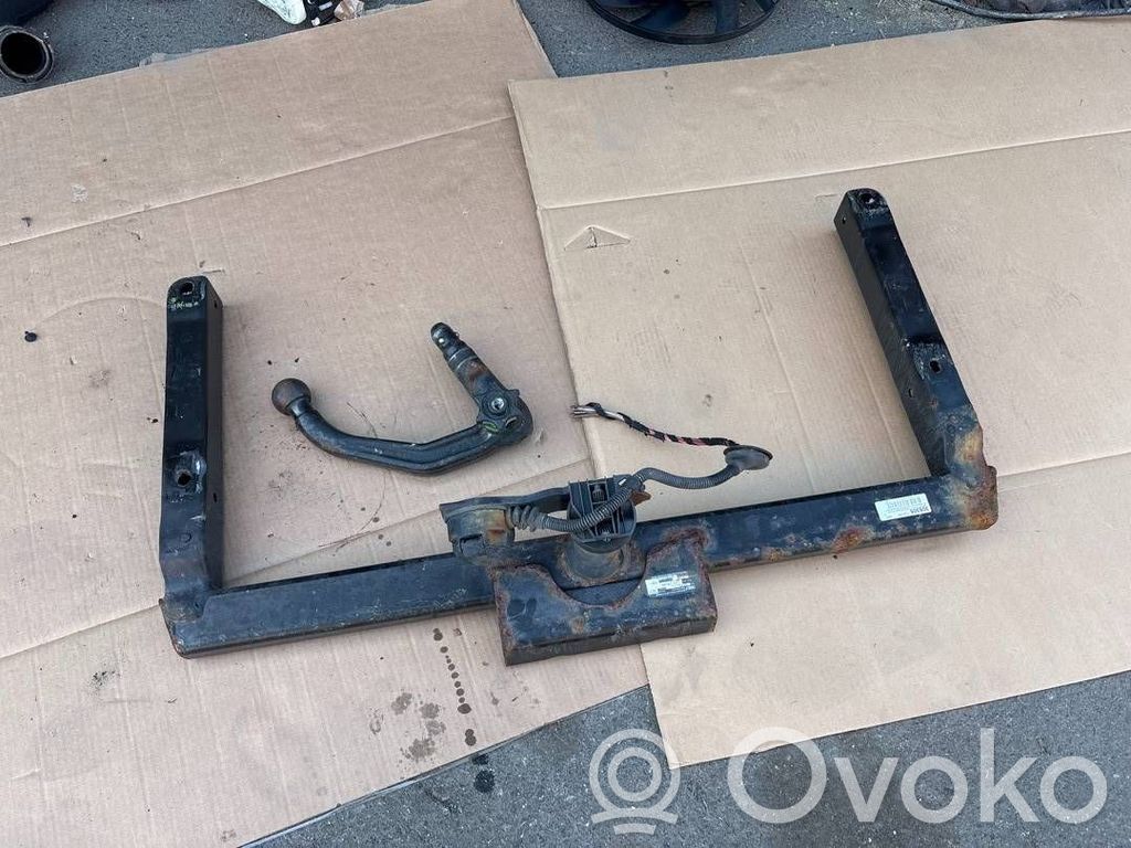 Audi A4 S4 B8 8K Set barra di traino 
