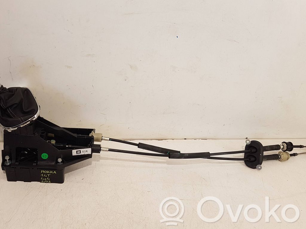 Opel Mokka Gear shift cable linkage 