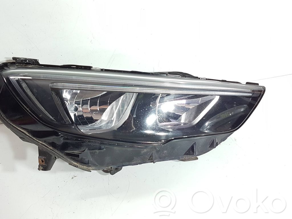 Opel Insignia B Scheinwerfer 
