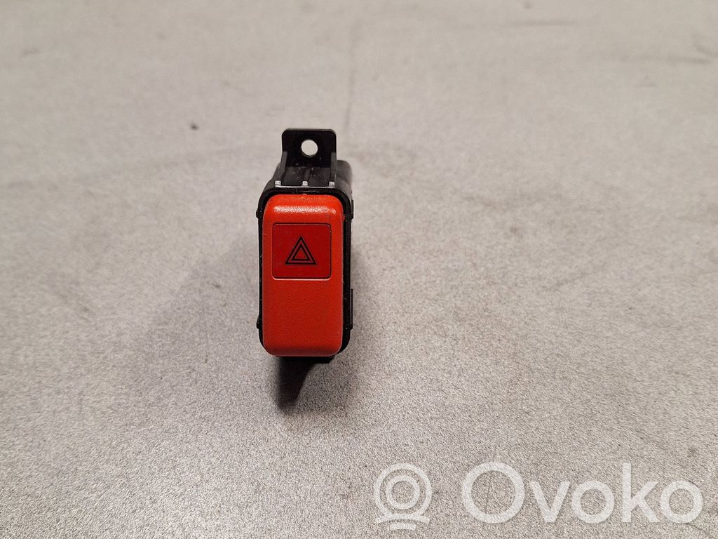Honda CR-V Hazard light switch 
