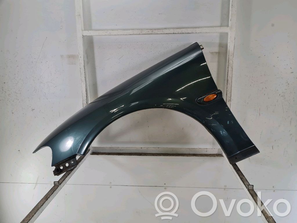 Opel Vectra B Sparnas 