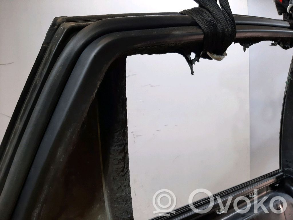 BMW X6 E71 Rear door 