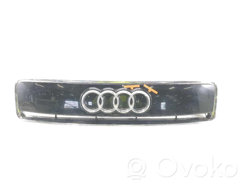 Audi A2 Maskownica / Grill / Atrapa górna chłodnicy 