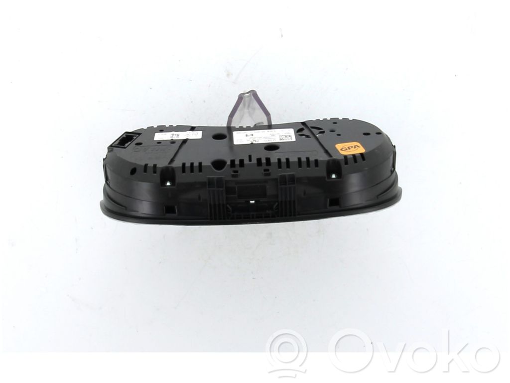 Seat Leon (5F) Speedometer (instrument cluster) 