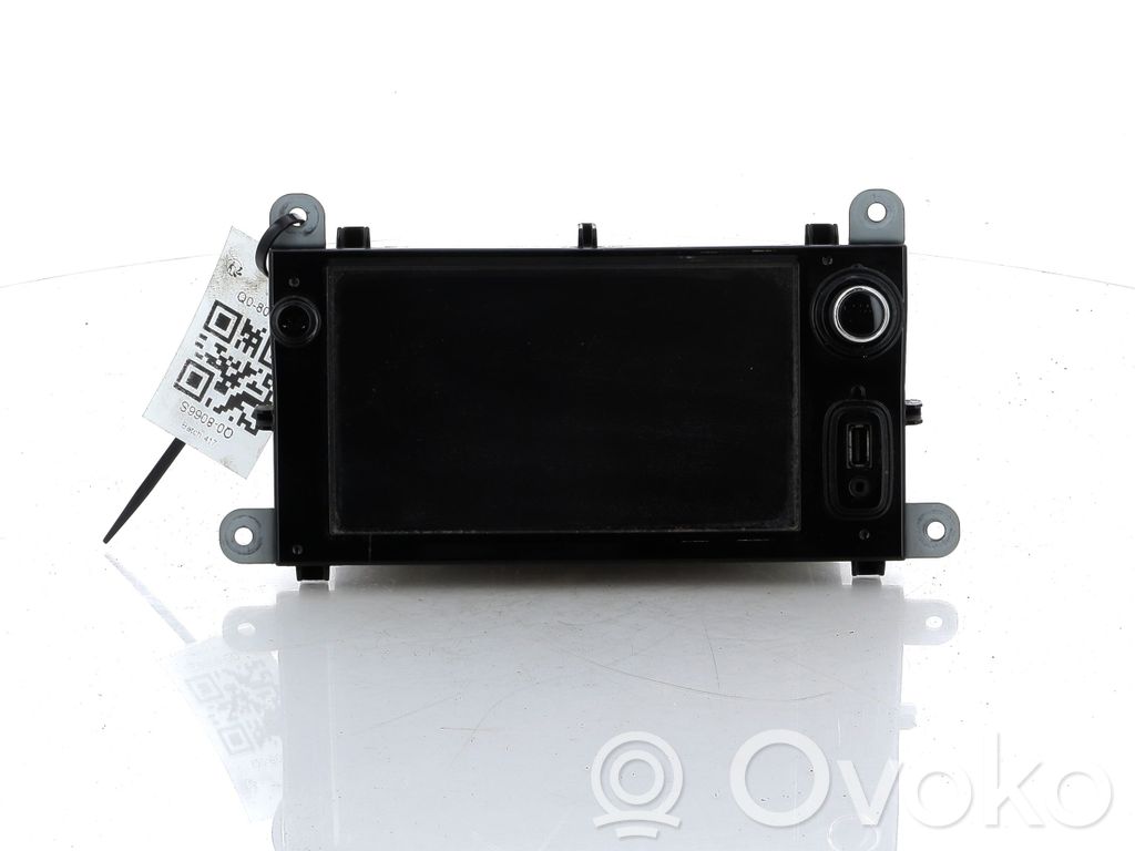 Panel / Radioodtwarzacz CD/DVD/GPS   281150917R,Q08066S