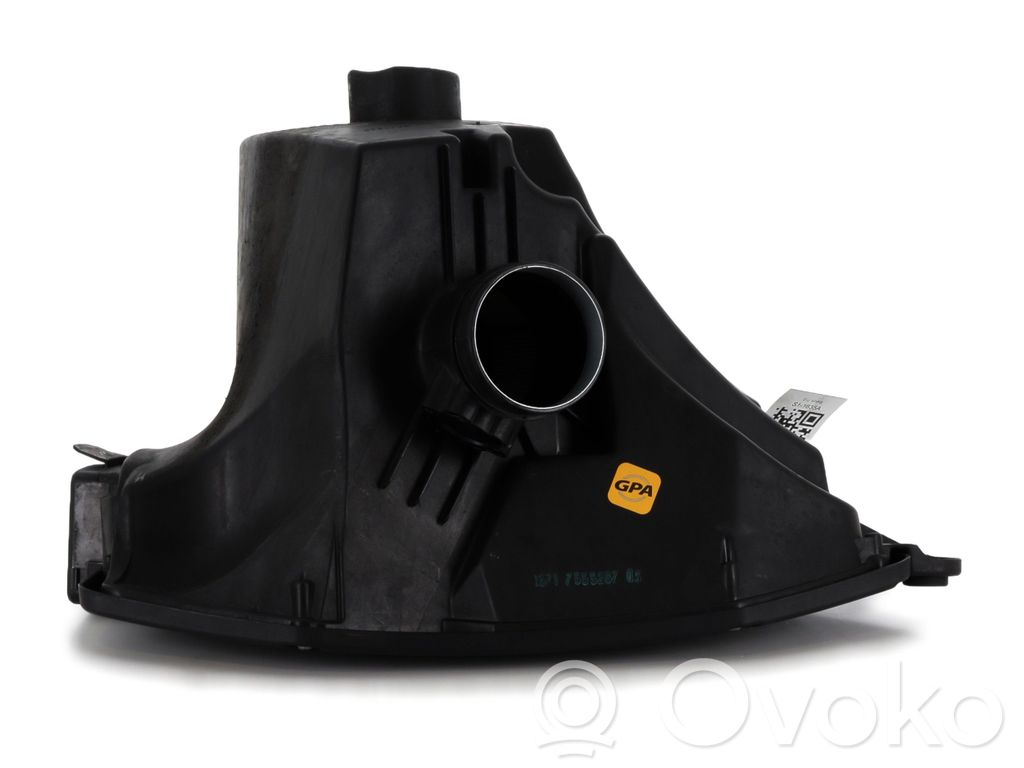 BMW 1 E82 E88 Air filter box 