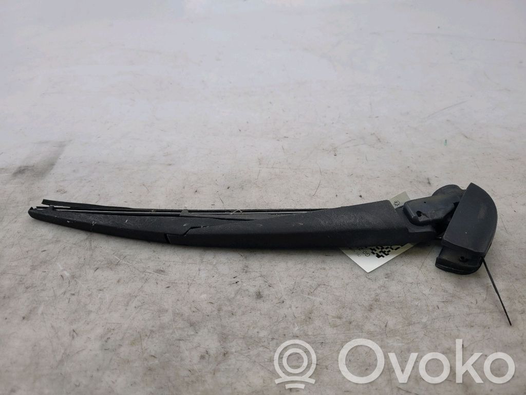 Suzuki Baleno IV Ramię wycieraczki szyby tylnej 