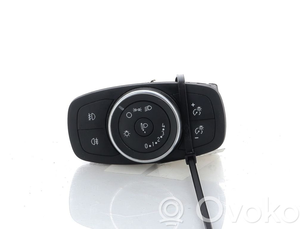 Light switch   2357313,W11420A