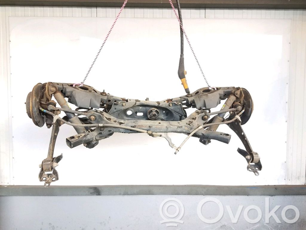 Toyota RAV 4 (XA40) Eje trasero 