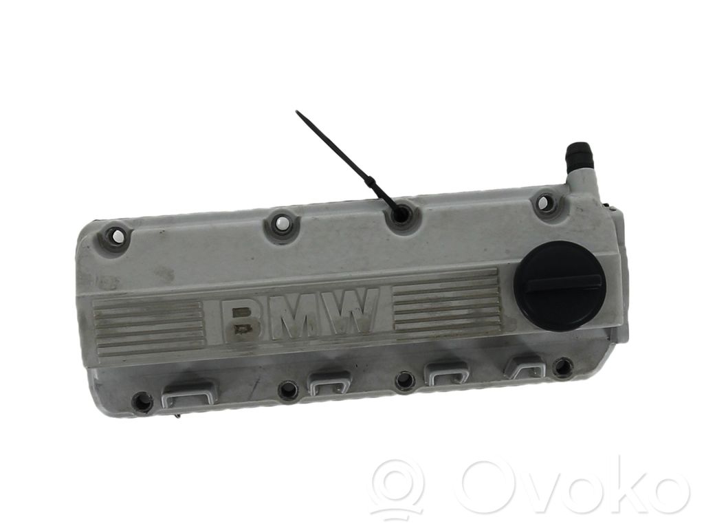 BMW 3 E30 Venttiilikoppa 