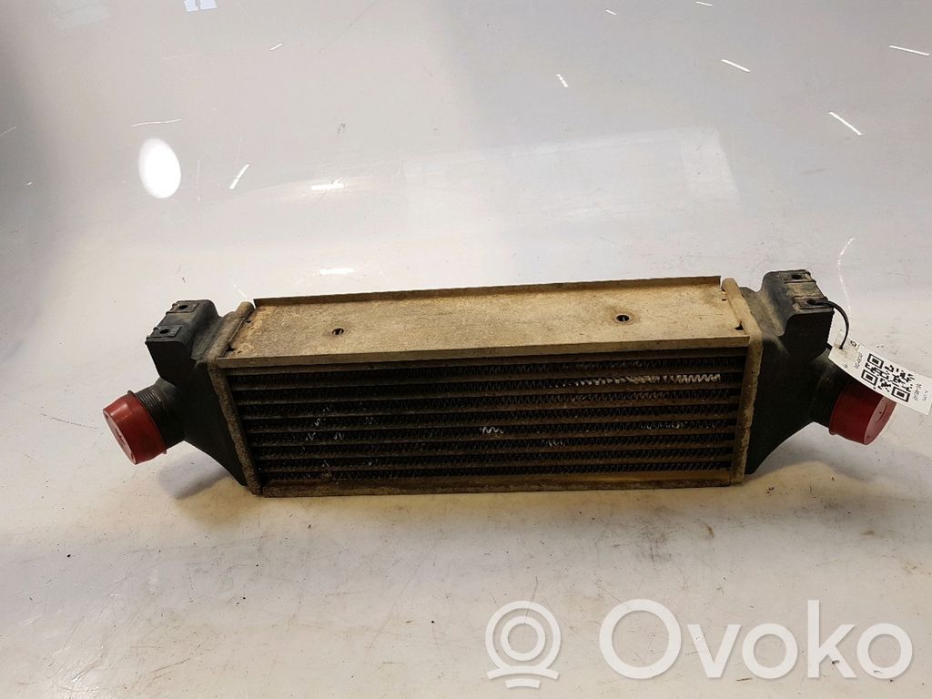 Ford Transit Interkūlerio radiatorius 
