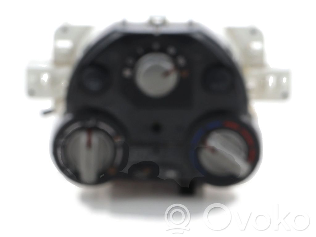 Nissan Note (E12) Climate control unit 