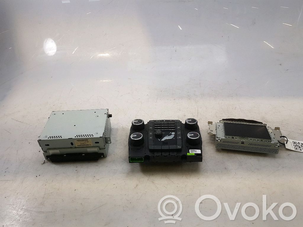 Volvo V60 Radio/CD/DVD/GPS head unit 