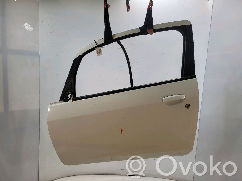 Mitsubishi Colt Дверь 