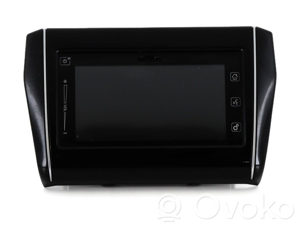 Panel / Radioodtwarzacz CD/DVD/GPS   3992052RK3CN5,J13532R