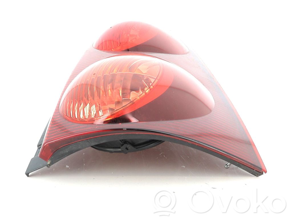 Peugeot 107 Lampă spate în caroserie 