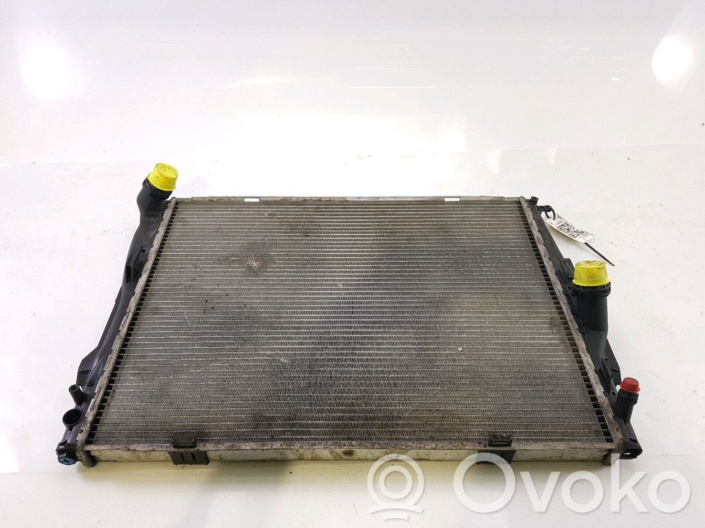 BMW 3 E90 E91 Coolant radiator 
