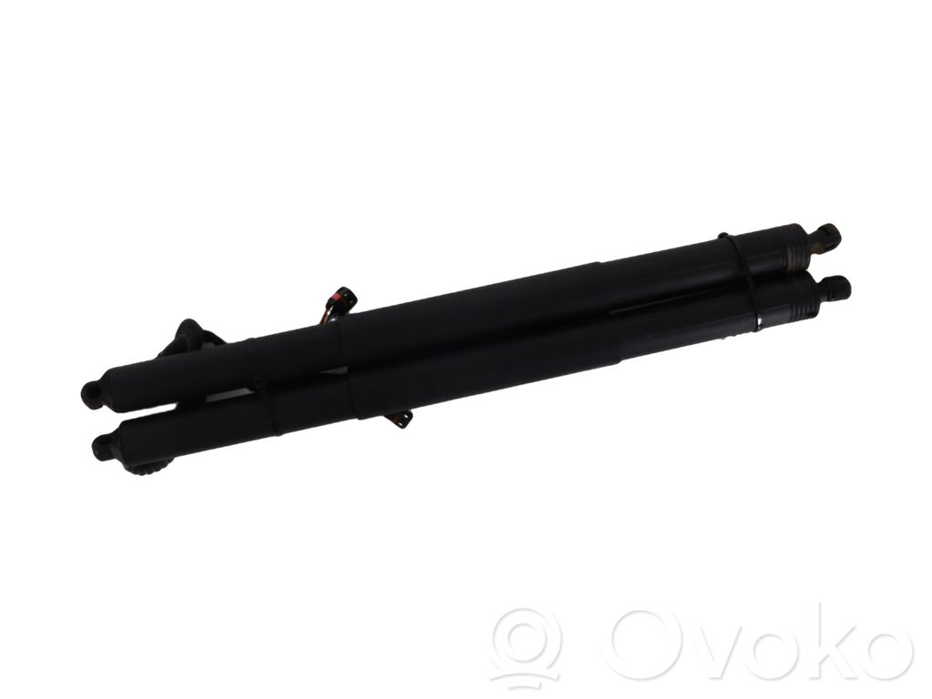 Amortyzator / Siłownik tylnej klapy bagażnika   80A827851D,C05335M