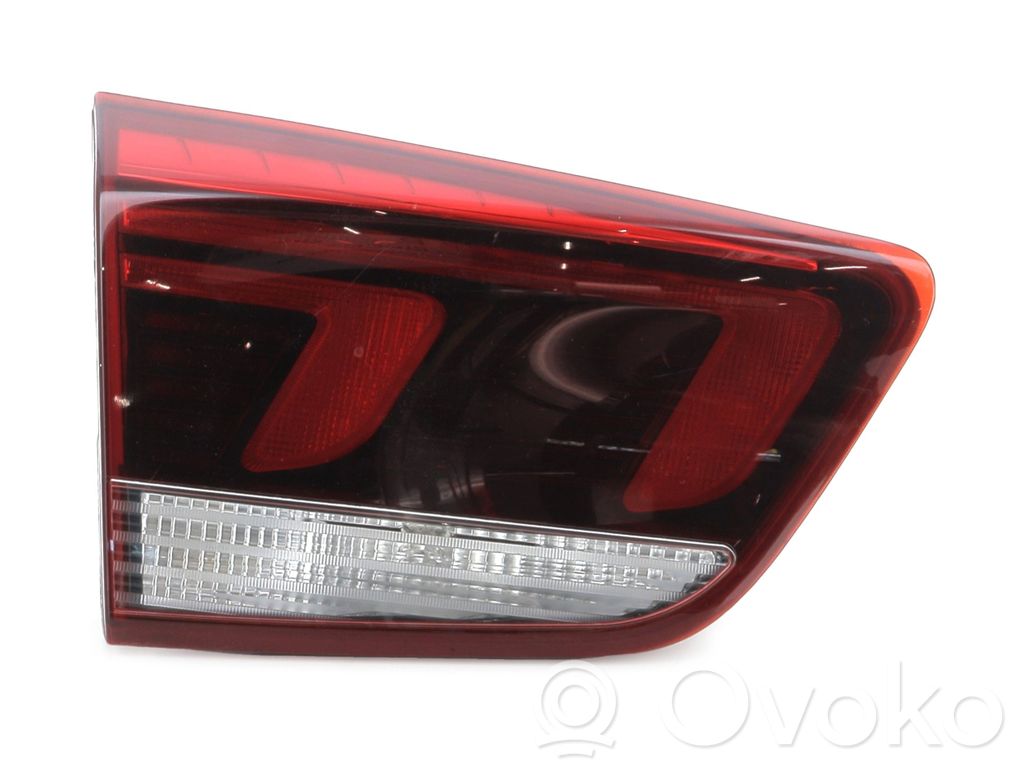 Lampy tylnej klapy bagażnika   92403H8210,J09677W