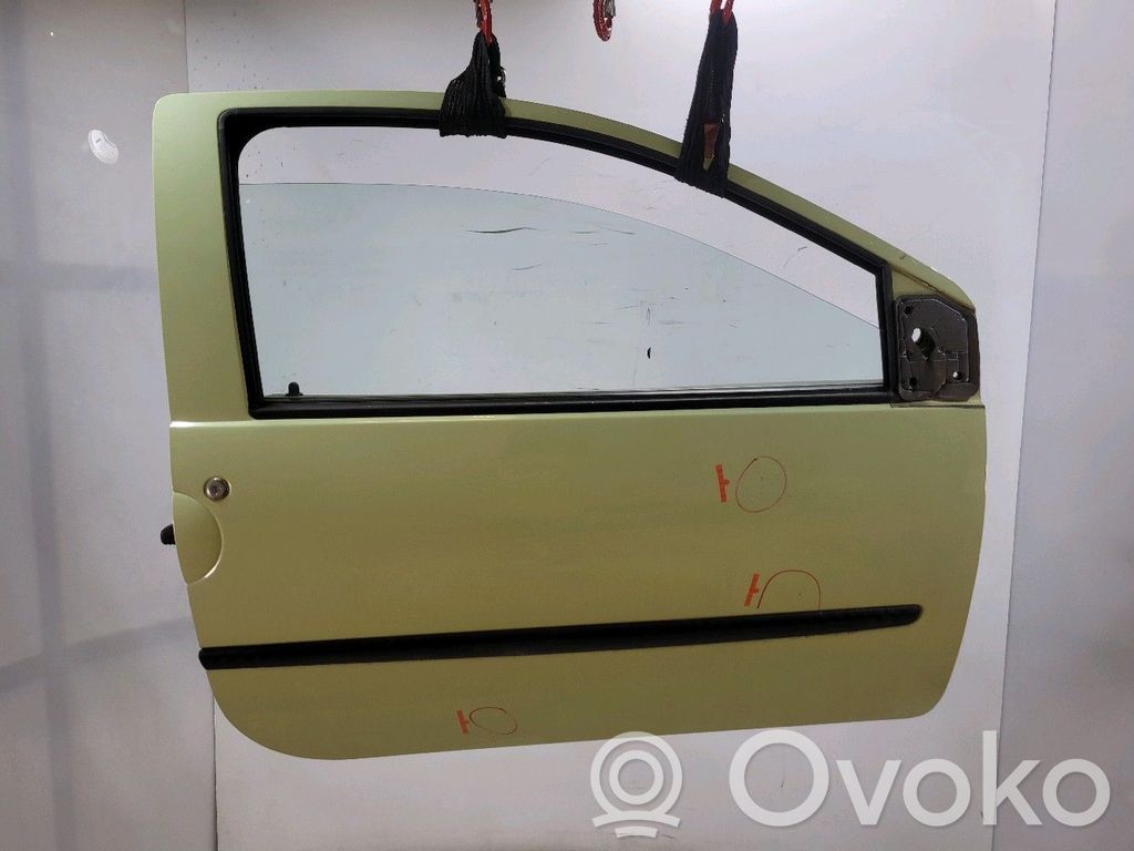 Renault Twingo II Ovi (2-ovinen coupe) 