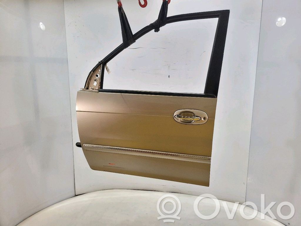 KIA Carnival Puerta delantera 