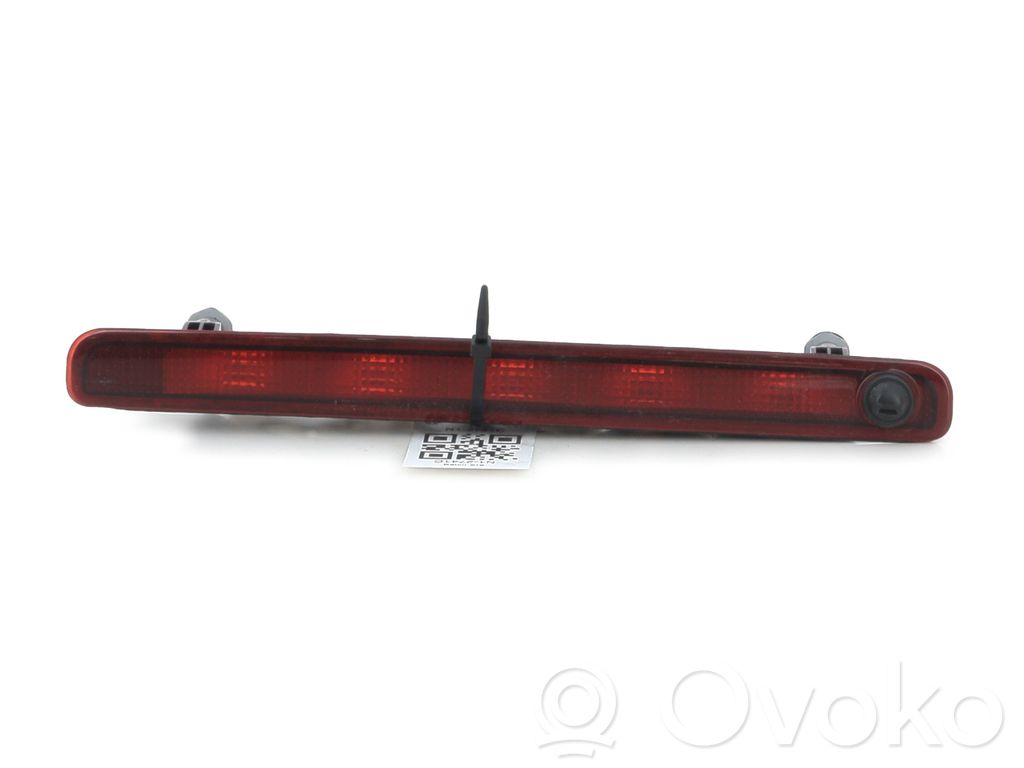 Suzuki SX4 Kolmas/lisäjarruvalo 