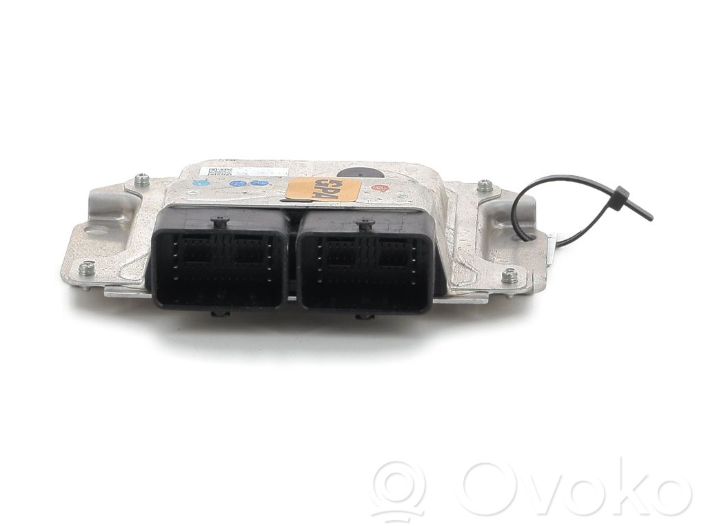 Suzuki Celerio Engine control unit/module 