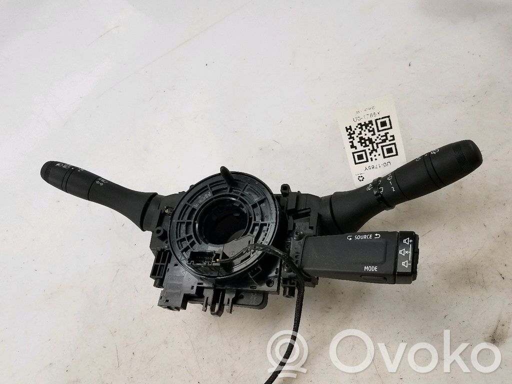 Renault Clio V Wiper turn signal indicator stalk/switch 