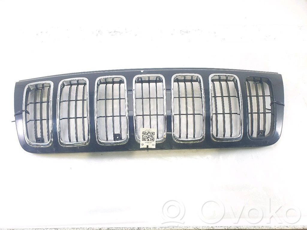 Jeep Grand Cherokee (WJ) Maskownica / Grill / Atrapa górna chłodnicy 