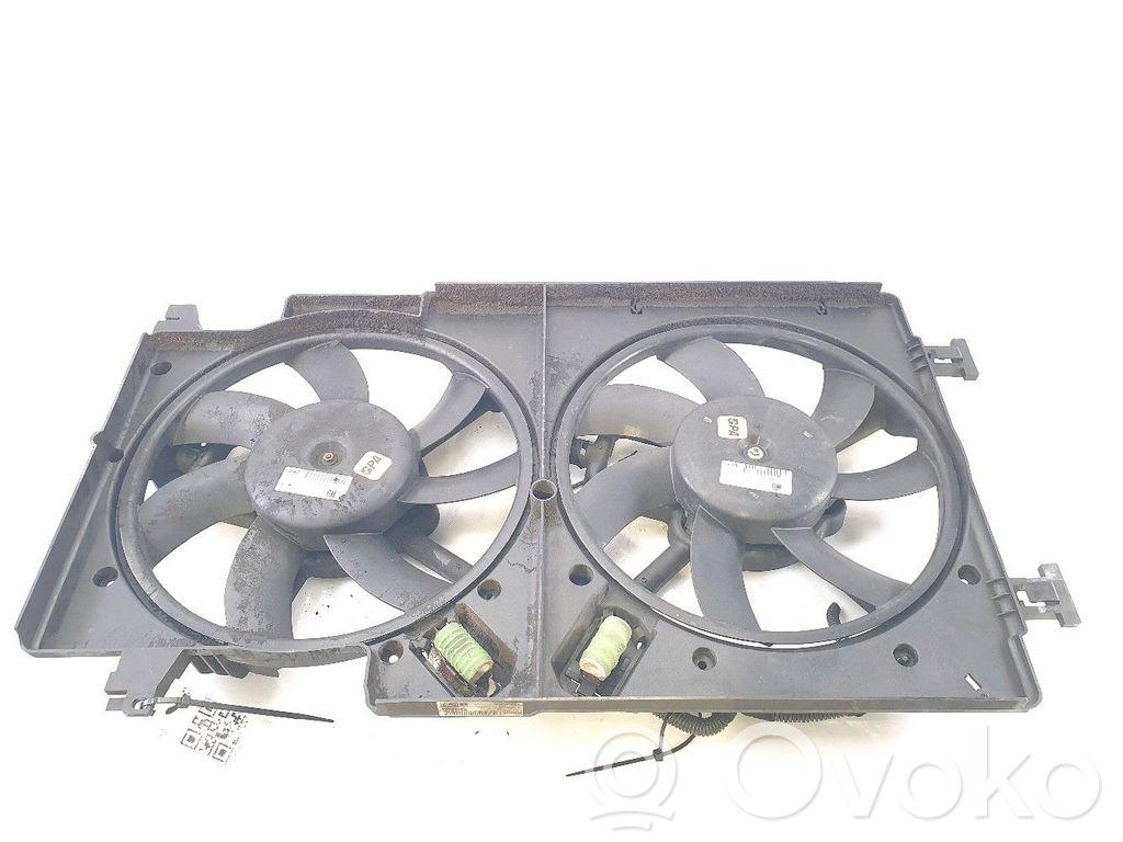 Elektryczny wentylator chłodnicy   13331015,Y13789W